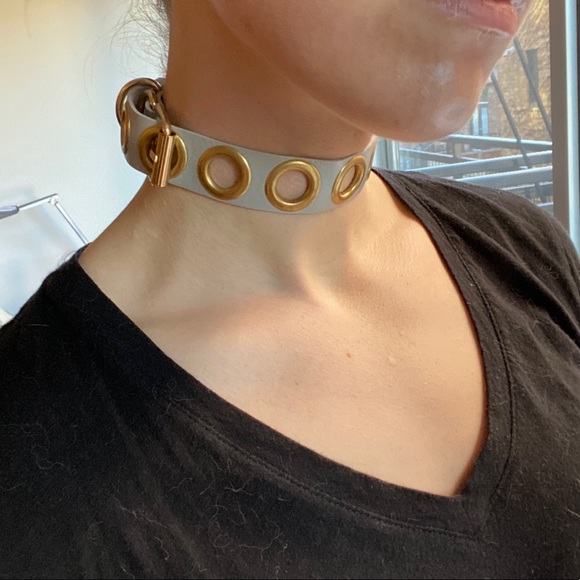 Beige and Gold Eyelet Buckle Collar Choker - Picture 4 of 4